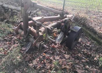 Sprzedam pług dwuskibowy