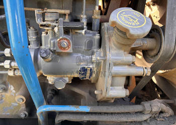 Ford 7840 Pompa Wtryskowa Delphi Lucas DES CZĘŚCI F0NN9A543SE 87840657 852…