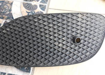 Mercedes w 213 kratka lewa zderzka przód Mercedes w 213 kratka lewa zderzka przód