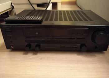 Amplituner Kenwood z pilotem