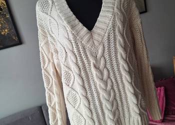 Oversizowy sweter M George