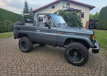 Toyota land cruiser lj73 hardtop