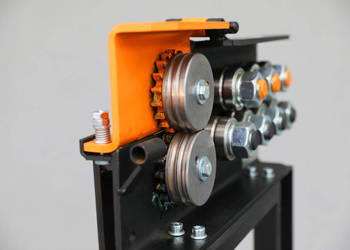 Prościarka do drutu odgromowego - 7 rolkowa. OLMET PR6/8-7