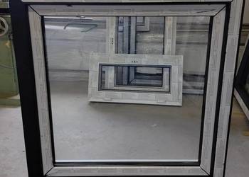 Okno PCV - 101,8 x 103,1   BLACK BROWN OD ZEWNĄTRZ