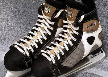 Łyżwy hokejowe CCM, model 53 Gold Rozmiar 40,0 wkładka 25,0 cm