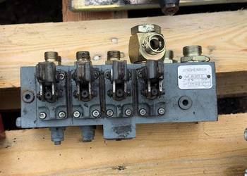 Rozdzielacz hydrauliczny JUNGHEINRICH AV 3579