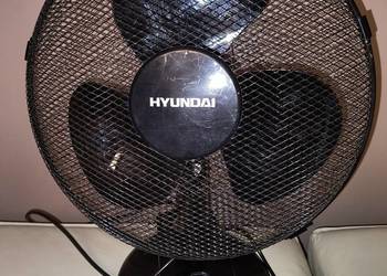 Wentylator Hyundai czarny wys.60 cm szer. 42 cm
