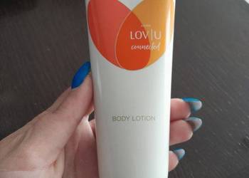 Balsam do ciała Avon Lov U Connected 125ml.