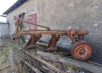Sprzedam pług 3 skibowy
