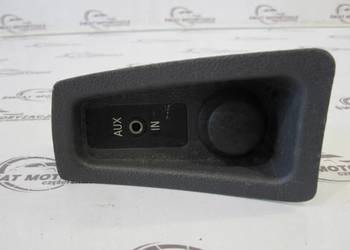 BMW E81 E87 06r gniazdo zapalniczki AUX 930561