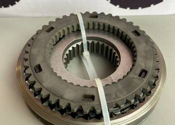Synchronizator 3/4 biegu Massey Ferguson 4302873M93 ORYGINAŁ AGCO