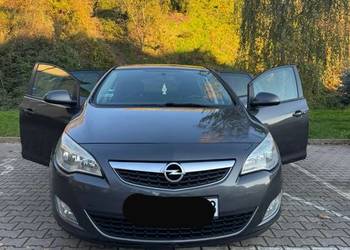 Opel astra 1,4 turbo 140KM 2011rok ZAMIANA