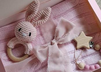 Wyprawka dla niemowlaka, box prezentowy dla dziewczynki, kocyk 100% bawełna