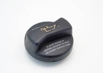 KOREK WLEWU OLEJU 1.6 FSI BAD GOLF 4 BORA AUDI A2 026103485E