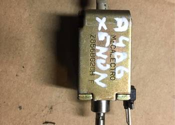 Mechanizm regulacji lampy xenon audi a4 b6 89023996