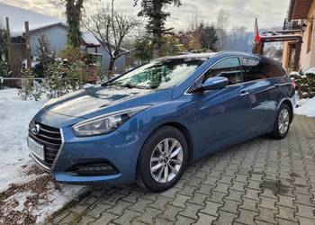 Hyiundai I40   koła zimowe garażowany, po serwisie olej. hamulce