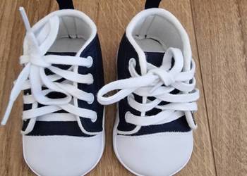 Buciki do chrztu Trampki granatowe