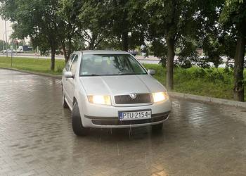 SPRZEDAM SKODE FABIE 1,4 MPI!
