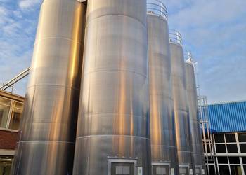 Silos, silosy, aluminiowe  do granulatu, tworzywa o pojemności 8x53 m3