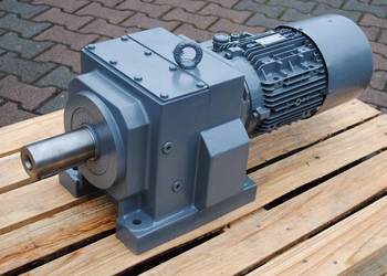 Motoreduktor 5kw. 36obr./min. SIEMENS 1FU8113-4TC69-ZN01