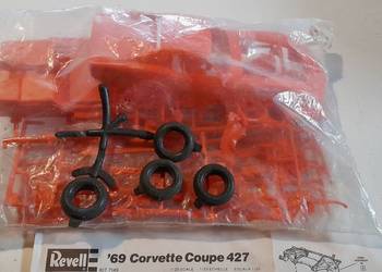 Model samochodu do sklejenia '69 Corvette Coupe 427.
