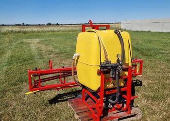 Opryskiwacz polowy 400 l 12 m lanca