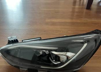 Sprzedam oryginalny reflektor LED do Ford Focus Mk4.