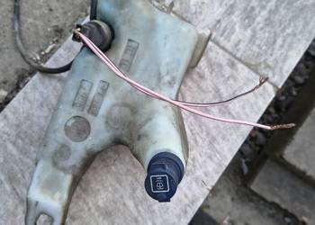 Zbiorniczek płynu do spryskiwaczy fiat Punto 2oo3 E3