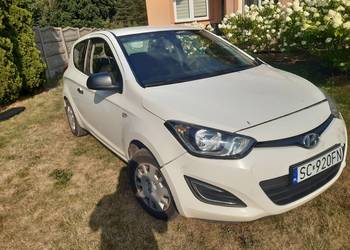 HYUNDAI i20 LEKKO Uszkodzony przód VAT1