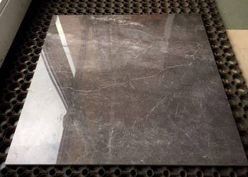 Gres polerowany Imperial Grafit 60x60 - BŁYSZCZĄCY MARMUR -
