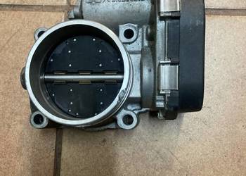BMW E90 2.0 16V PRZEPUSTNICA 7561066 A2C53374895