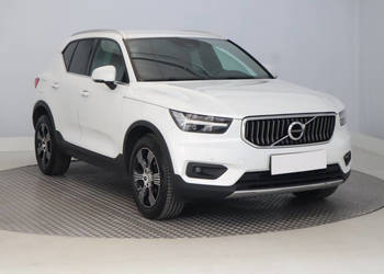Volvo XC40 T4