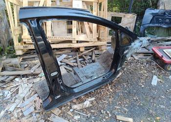 Ford Fiesta mk7 słupek prawy kielich cwiartka prawa