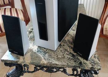 Subwoofer i dwie satelitki PHILIPS