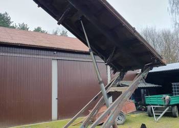 Przyczepa wywrotka 3 strony jedno osiowa  wysokiego wywrotu