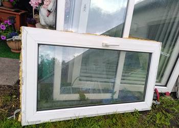Okno pcv z futryną 77/135