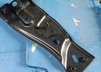 MOCOWANIE BŁOTNIKA LEWE VW PASSAT B6 06- 3C0821141 MOCOWANIE BŁOTNIKA LEWE VW PASSAT B6 06- 3C0821141