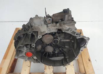 Volvo V70 III S80 II 2.5 T turbo SKRZYNIA BIEGÓW 9G9R-7002-MA 31259509