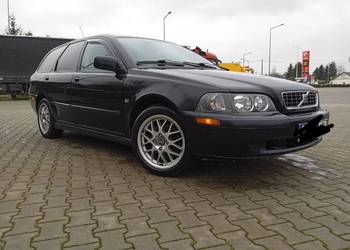 Volvo V40 1,8 B+G 2000r pewne auto doinwestowane