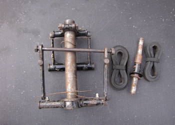 DKW 125 SB uchwyty trapezu wahaczyki przedne zawieszenie sztyca