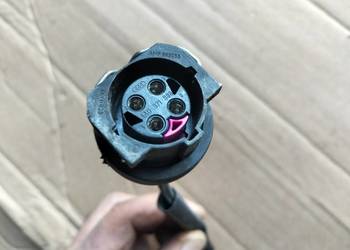 AUDI 80 B4 80B4 90  WTYCZKA KOSTKA WKŁAD ŻARÓWKI LAMPY PRZEDNIEJ