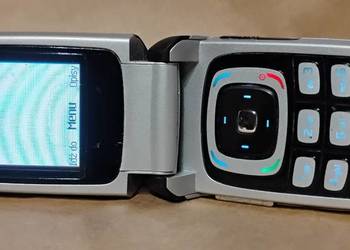 NOKIA 6103 RM- 161 + ładowarka bez simlock