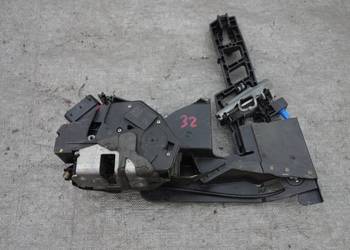 FORD FIESTA VI ZAMEK DRZWI PRAWY PRZÓD 8A6A-A21812-CF / 32