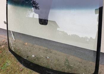 KIA CARENS IV SZYBA PRZEDNIA CZOLOWA SENSOR 16R