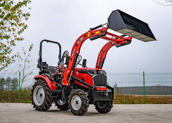 Traktor Komunalny Rolniczy CAPTAIN 263 z ładowaczem czołowym TUR