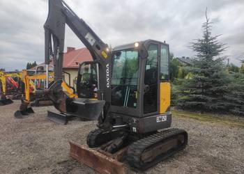 Minikoparka Volvo Ecr 25 D 2019r 1900 mtg waga 2.5 tony