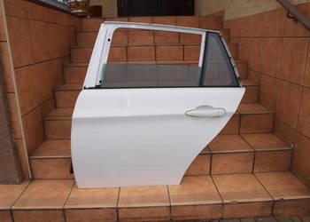 BMW 3 E91 drzwi lewe tył (4 ele szyby zamek klamka instalacja) 2005 - 2012r