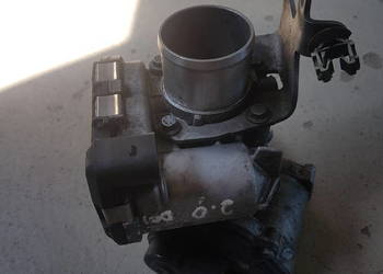 RENAULT 2.0 DCI PRZEPUSTNICA POWIETRZA 0281002681 8200330810 8200330812