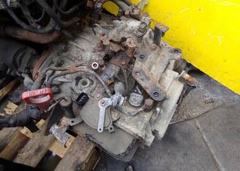 TUCSON 2.0 CRDI 06r 113KM skrzynia biegow AUTOMAT 4x4 N4NJD