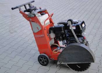 Przecinarka spalinowa piła jezdna drogowa HUSQVARNA FS 400 LV silnik Honda